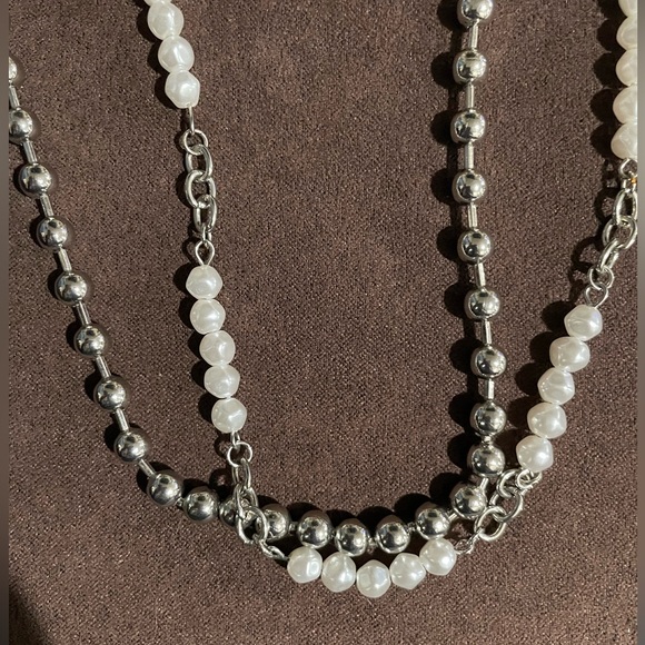 Aeropostale Set of 2 Necklaces - Picture 2 of 7